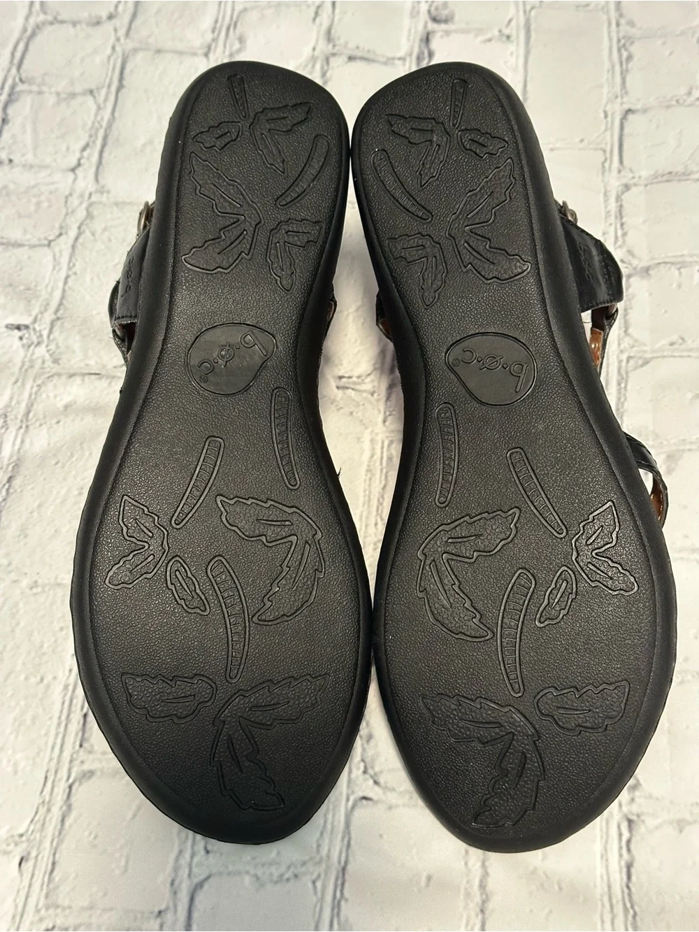 Black Strappy Women's Sandals - Classic Casual Style